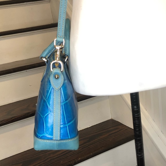 DOONEY BOURKE Electric Blue Croc Embossed Leather Top Handle Crossbody Bag - Picture 4 of 16